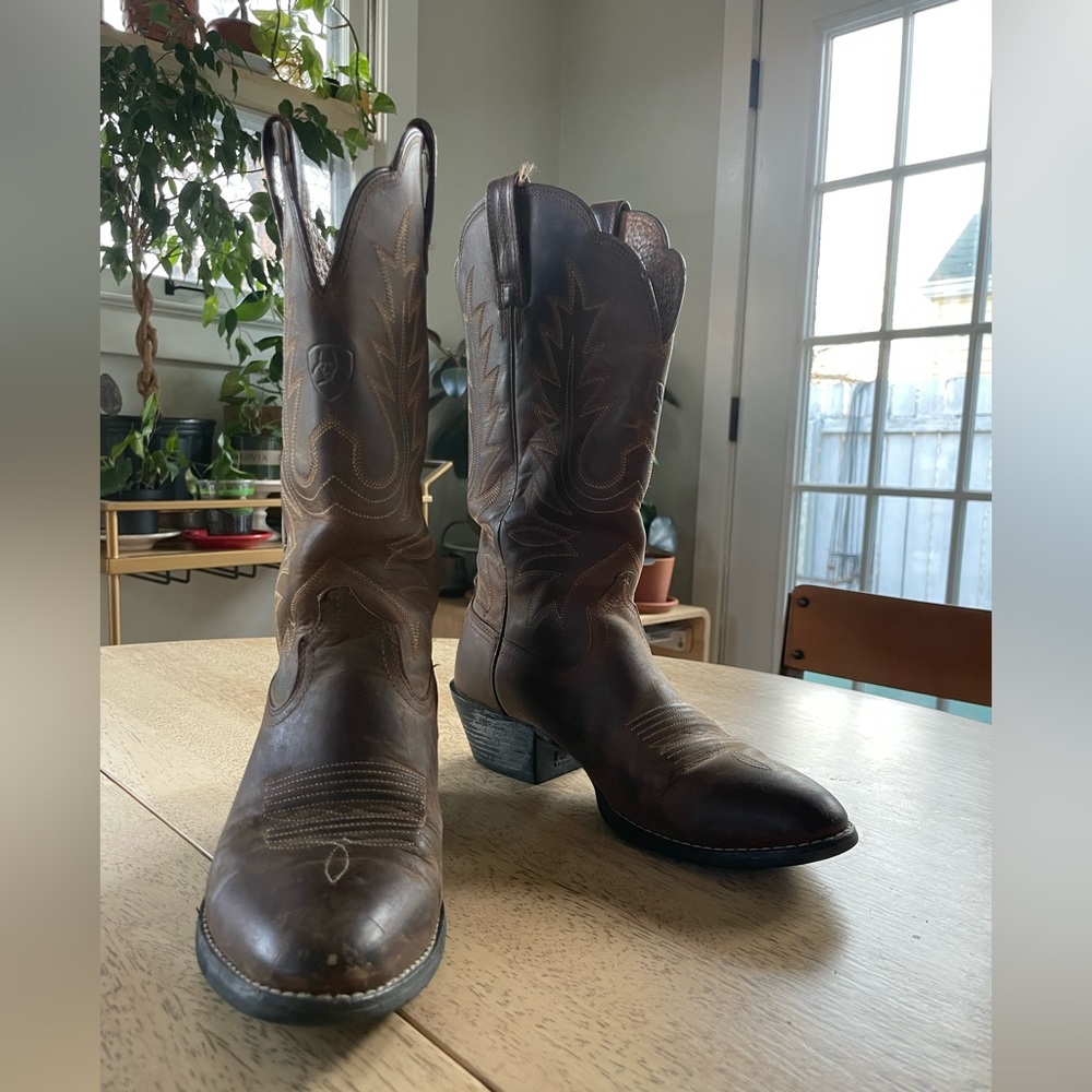 ARIAT Brown Leather Western Heeled Boots, 6